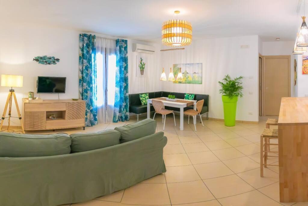 Cozy Beach House เชฟาลู ภายนอก รูปภาพ